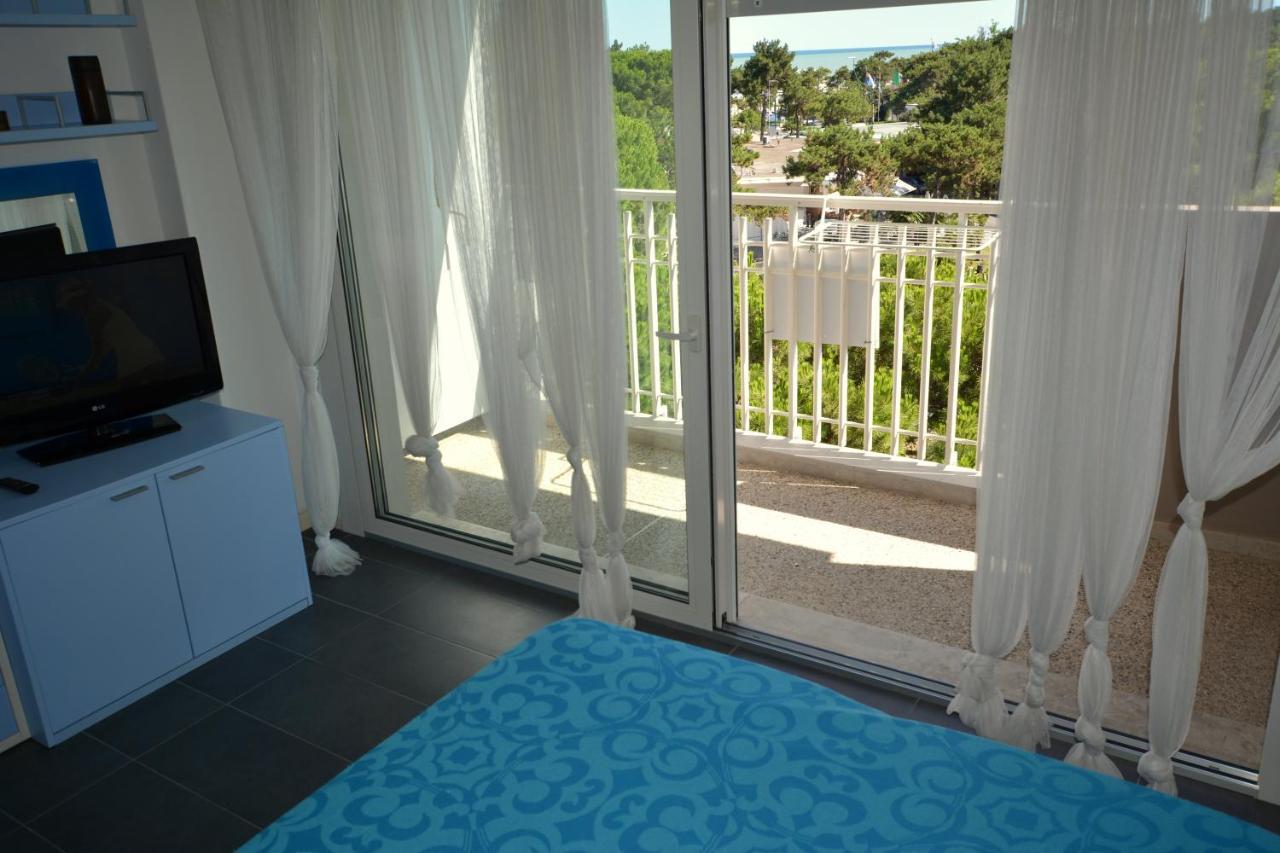 Lignano Pineta With Sea View Apartment Lignano Sabbiadoro Exterior photo